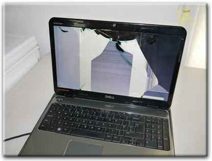 Замена матрицы на ноутбуке Dell в Батайске