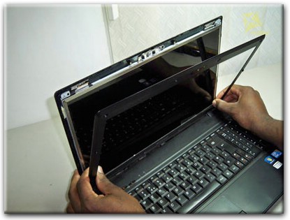 Замена экрана ноутбука Lenovo в Батайске